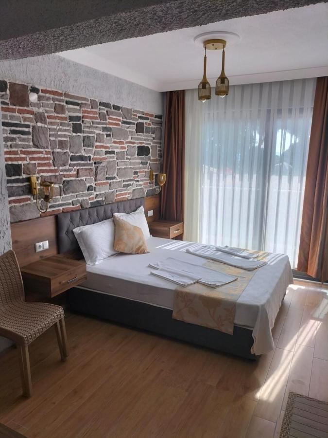 Mari Pembe Otel Marmara Adasi Eksteriør billede